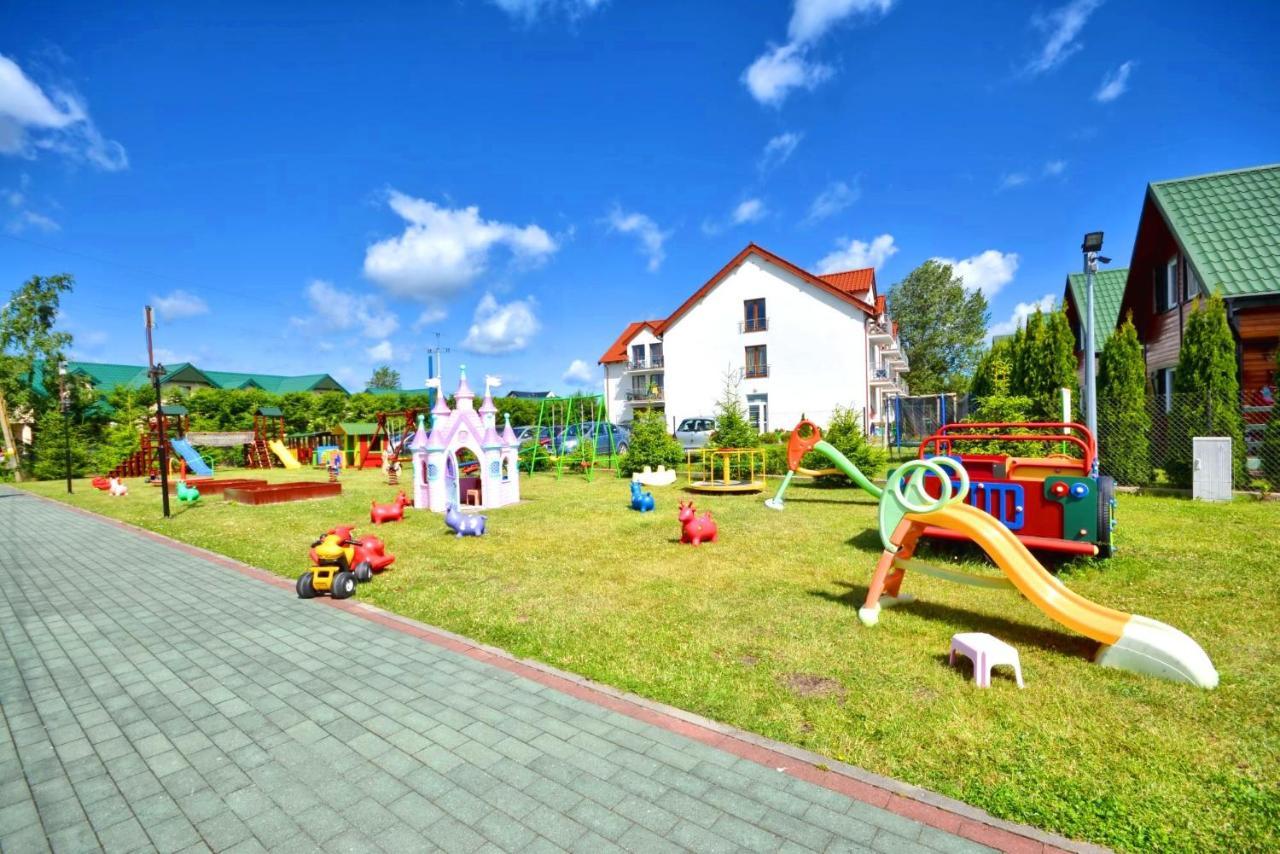 Duet II Hotel Karwia Luaran gambar